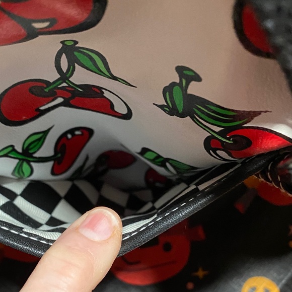 Isabella Fiore Black and White Cherry leather Shoulder Bag - Picture 7 of 13